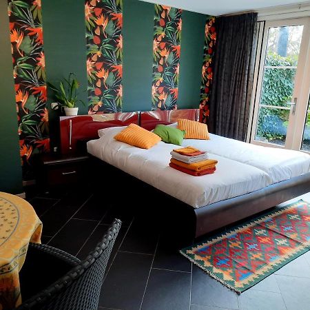 De Notenbalk Aan Zee Bed and Breakfast Vlissingen Esterno foto